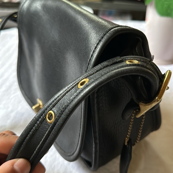 Vintage Coach Serial 9965 Black Leather with brass trimmings - Picture 13 of 13